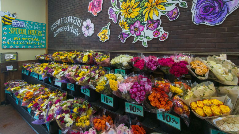 Sección de flores en Trader Joe's
