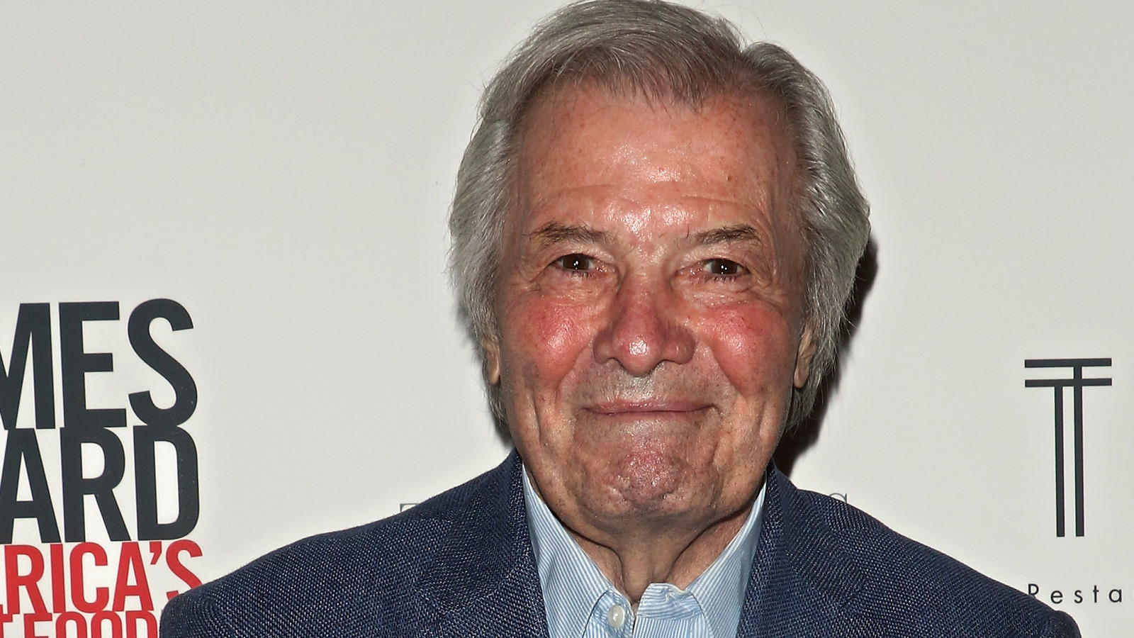 Jacques Pépin renueva los huevos revueltos con esta cobertura crujiente