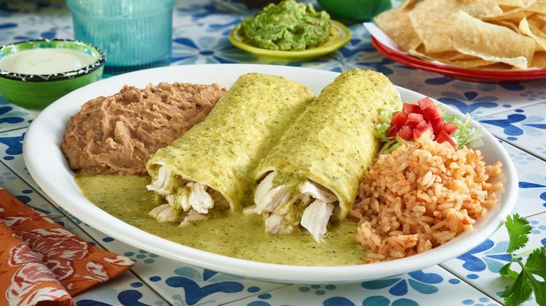 Enchiladas Tex-Mex Chicka-Chicka Boom-Boom de Chuy