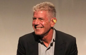 Este restaurante de la vieja escuela de Nueva Orleans llevó a Anthony Bourdain a sus raíces