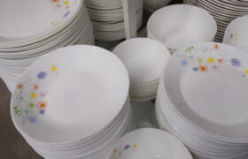 Piénselo dos veces antes de usar vajilla Corelle antigua: podría enfermarlo