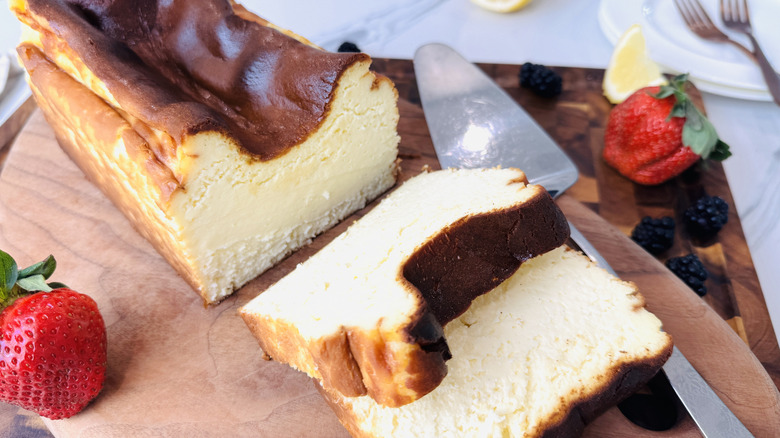 Tarta de queso vasca en molde de pan de molde