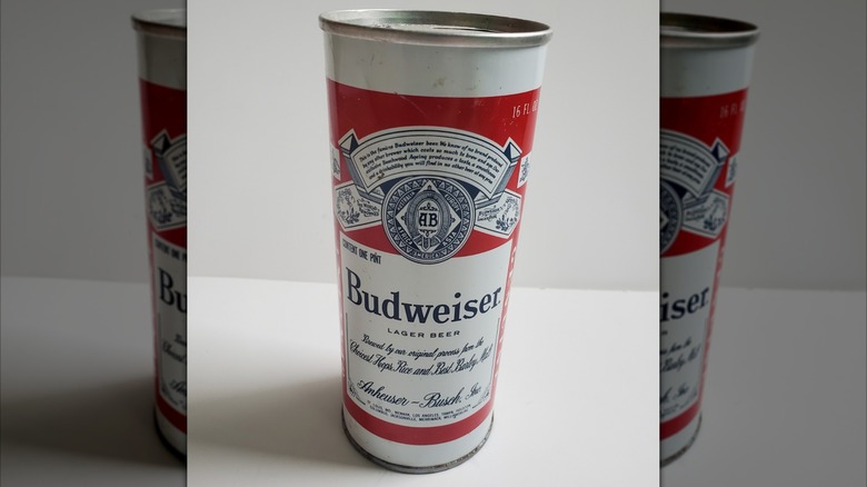 Lata de Budweiser antigua