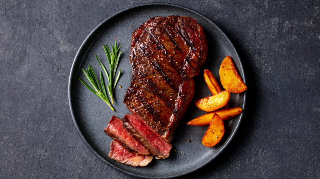 3 carnes que tienen más proteínas que el bistec