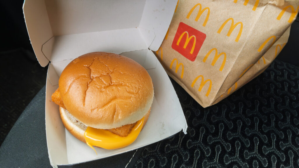 Ordene Filet-O-Fish de McDonald's al estilo francés y agradézcanos más tarde