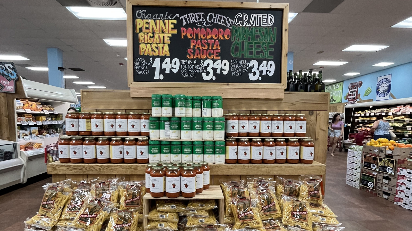 10 productos de Trader Joe's que necesitas para la mejor noche de pasta