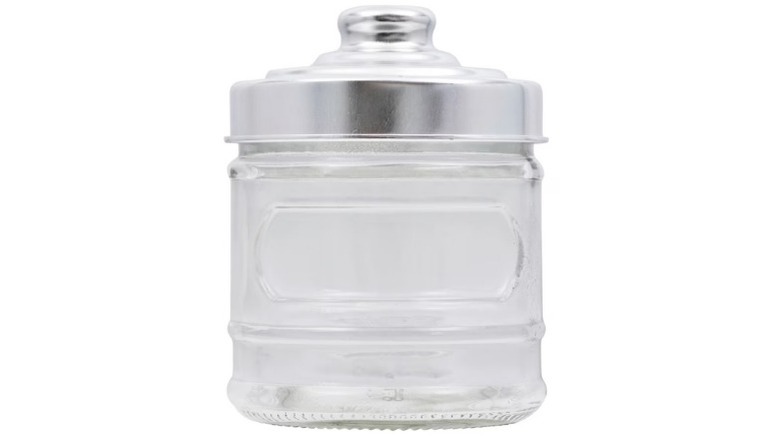 Tarro de cristal con tapa.