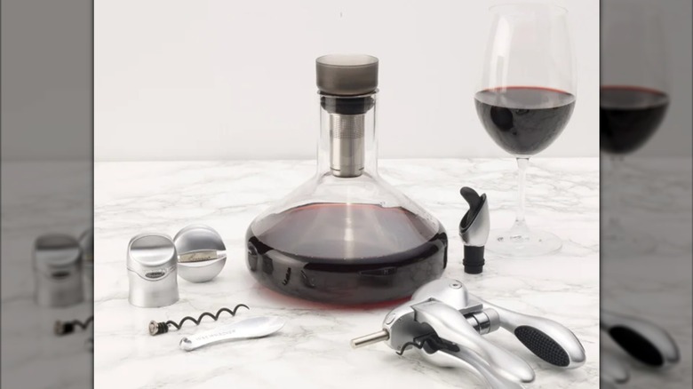 Juego de vino de conejo de Costco