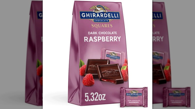 Cuadrados de frambuesa y chocolate amargo Ghirardelli