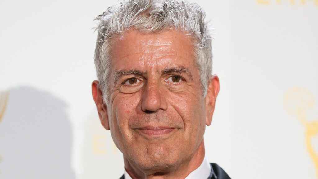 Los 5 mejores libros de cocina recomendados personalmente por Anthony Bourdain