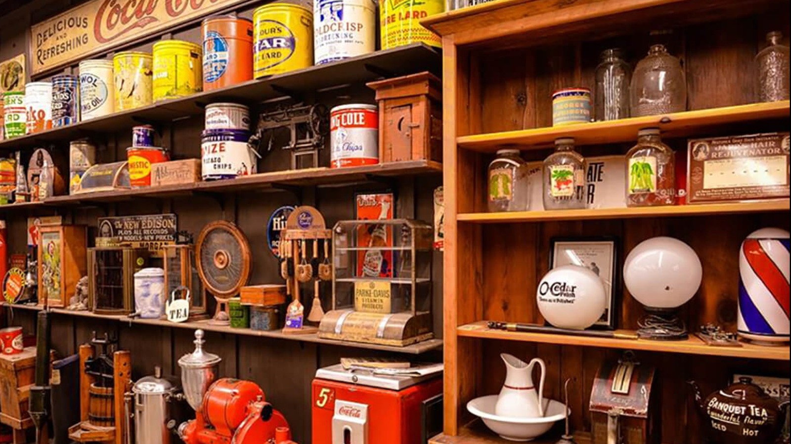 8 elementos imprescindibles de Cracker Barrel que le darán a tu cocina un encanto campestre