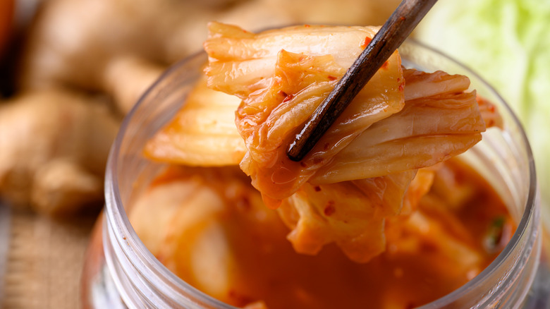 Kimchi en palillos
