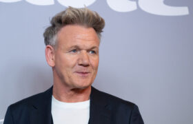 El tipo de vinagre que Gordon Ramsay recomienda para los huevos escalfados