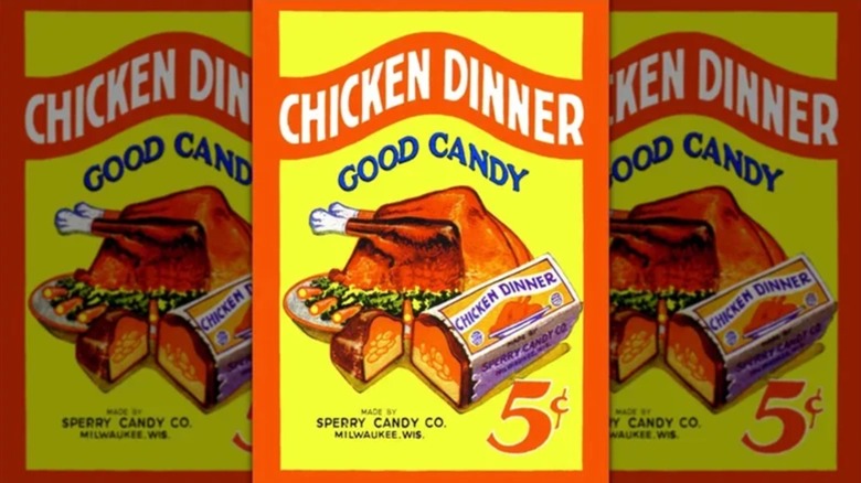 Anuncio de barra de chocolate para cena de pollo con pollo asado de fondo