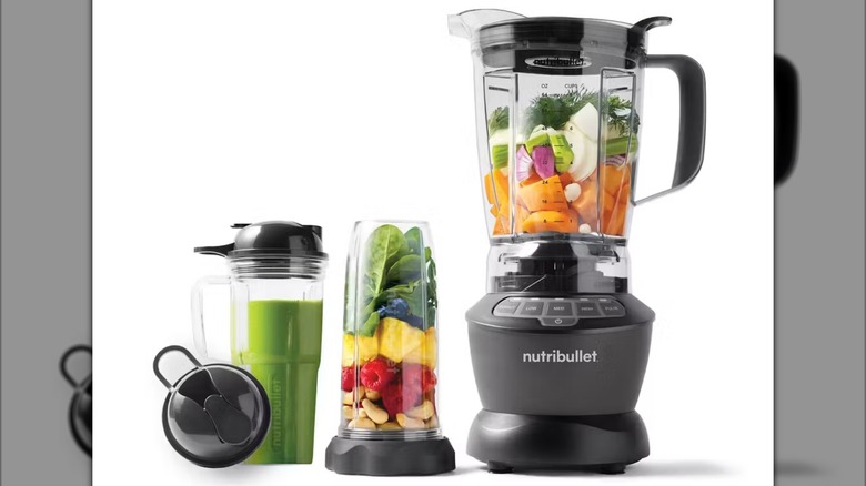 Imagen del producto de la combinación de licuadora grande Nutribullet de 1200 vatios (NBF50500)