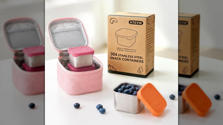 Recipientes para refrigerios de acero inoxidable HTEVW con tapas resistentes a fugas sobre encimera