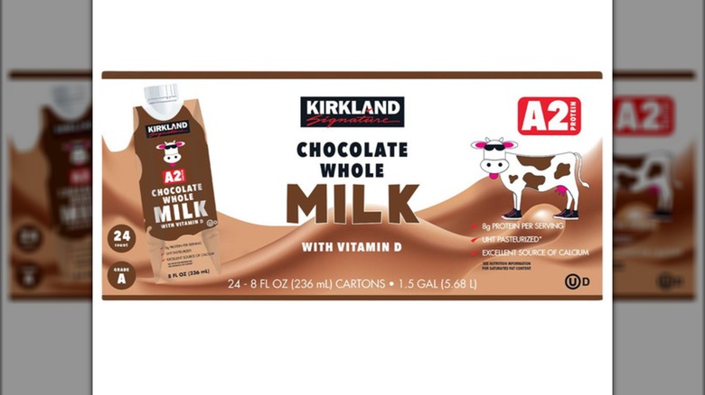 Caja de leche con chocolate Kirkland Signature A2, 8 onzas líquidas, 24 unidades