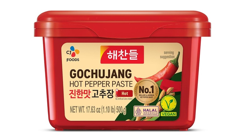 Tina roja de gochujang