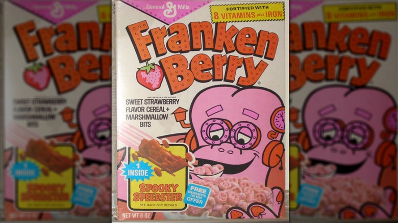 Caja de cereales Franken Berry con monstruo rosa