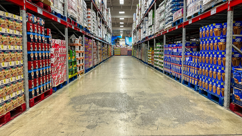 Pasillo de desayuno y cereales Sam's Club