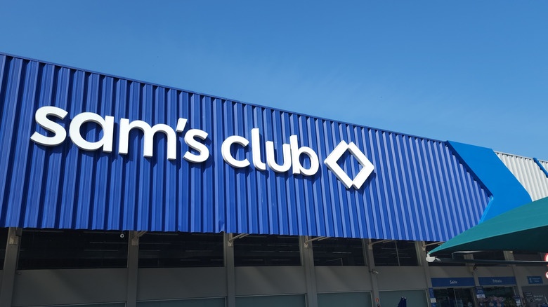 Exterior de un Sam's Club