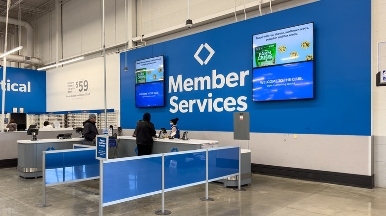 Mostrador de servicios para miembros de Sam's Club