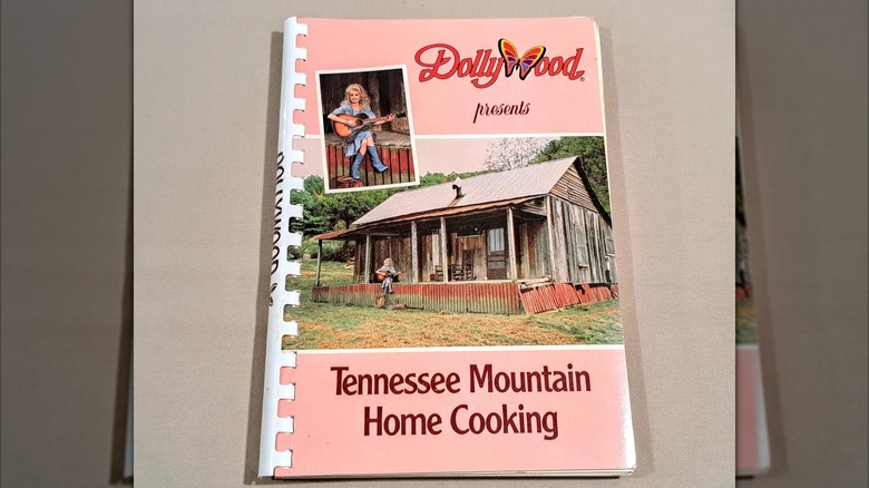 Libro de cocina rosa de Dollywood