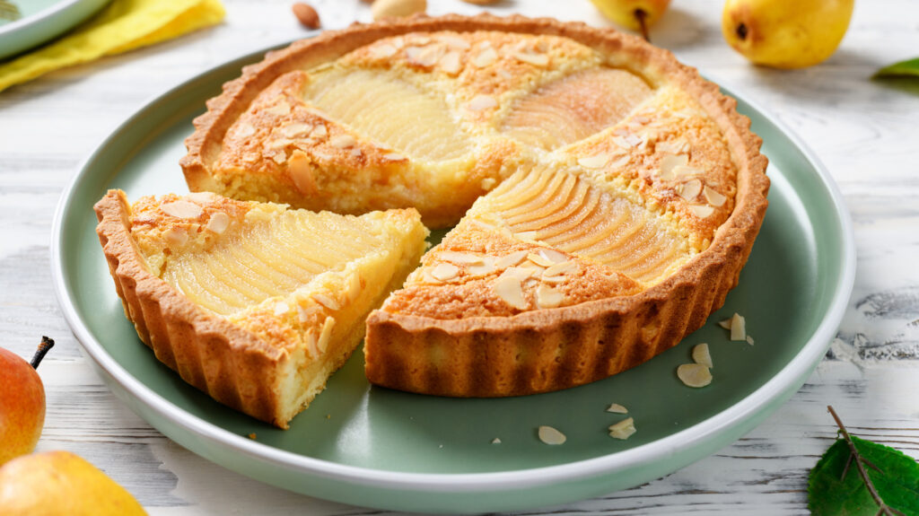 La mejor variedad de peras para tarta casera (y cómo cortarlas)