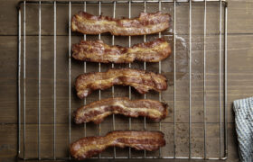 El tipo de usos de Bacon Dunkin’ que la mayoría de las otras cadenas de comida rápida no utilizan