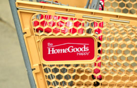 ¿Se pueden devolver artículos de cocina a HomeGoods sin recibo?