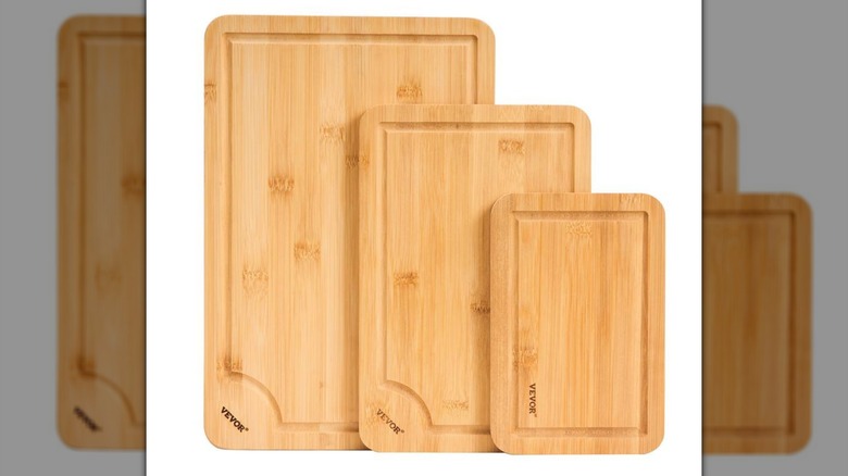 Juego de tablas de cortar VEVOR de 3 piezas sobre fondo blanco