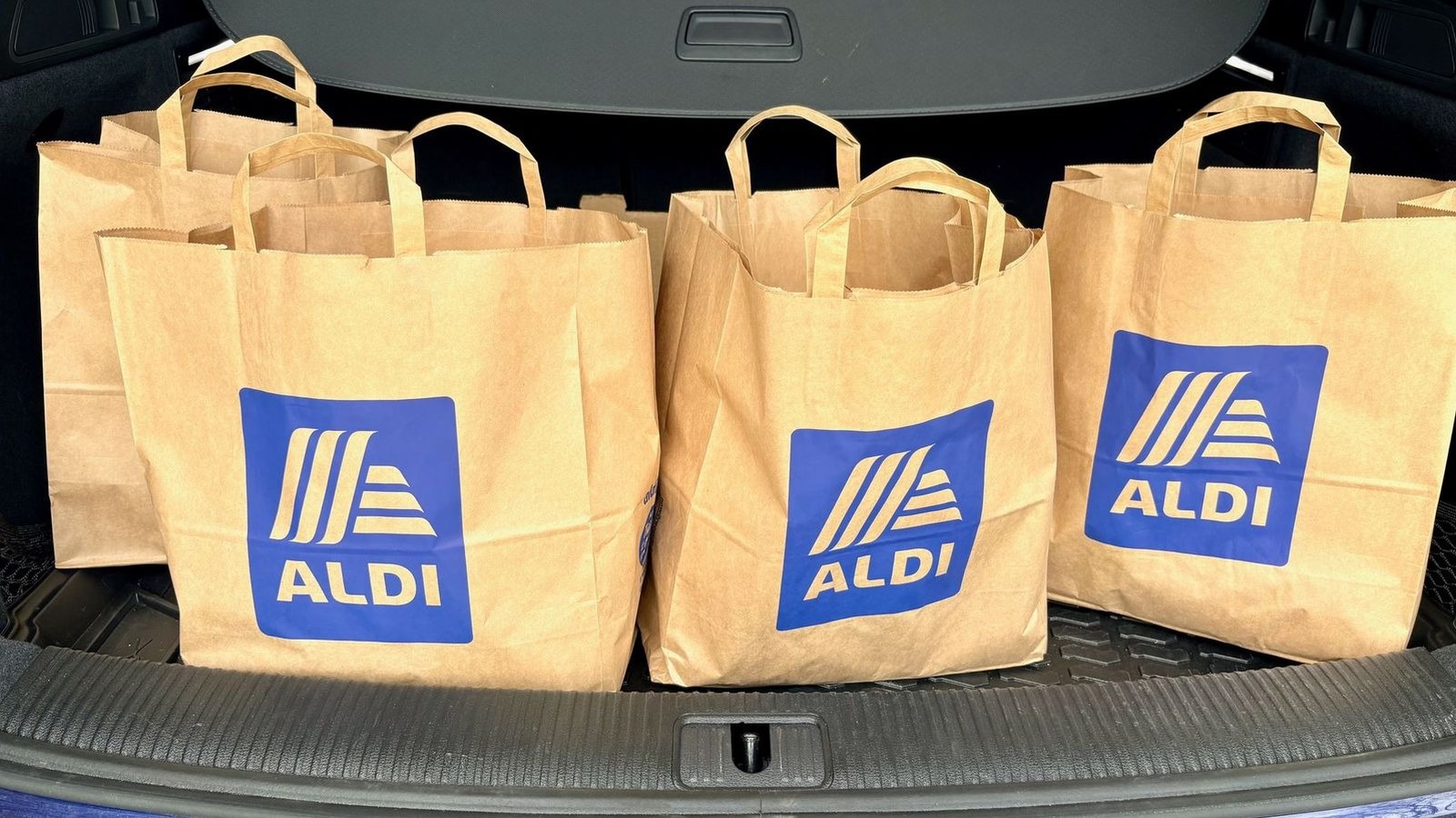 El aperitivo helado con queso que los fanáticos de Aldi no pueden dejar de tocar: '¡Tienes que agarrarlos!'