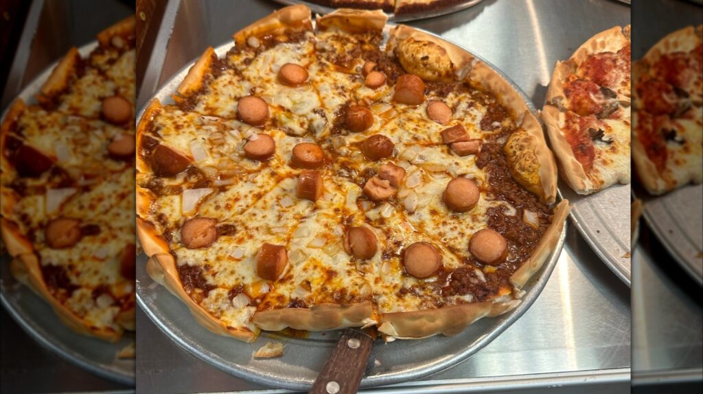 Ni pepperoni ni jamón: agregue salchichas a la pizza para obtener 10 veces más sabor