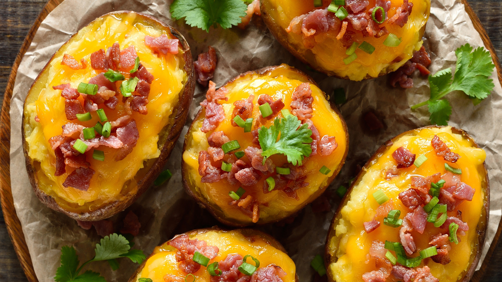5 aderezos al estilo británico para mejorar tu papa al horno