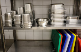 6 colores de tablas de cortar y su significado en las cocinas de los restaurantes