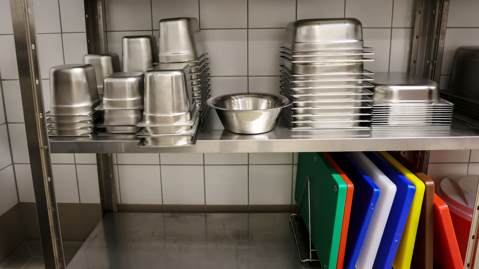 6 colores de tablas de cortar y su significado en las cocinas de los restaurantes