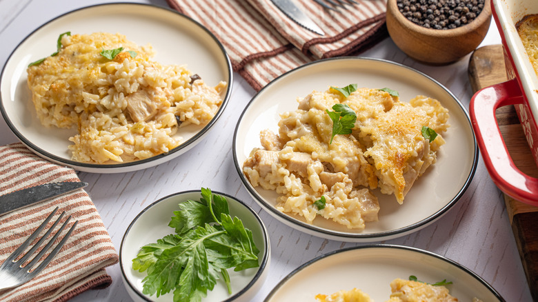Horneado cremoso de pollo y arroz