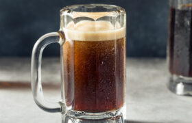 Este caramelo retro fue hecho para los fanáticos de la cerveza de raíz