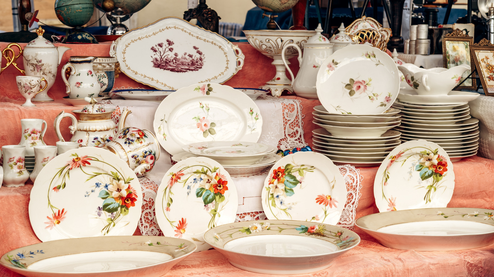 11 patrones raros de Lenox China para buscar en tiendas de segunda mano
